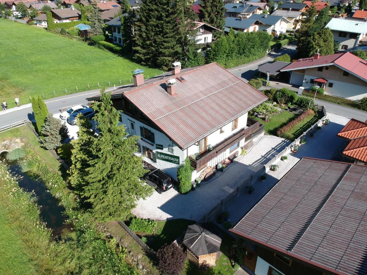 Pension Alpentraum Zell am See Exterior photo